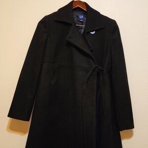 Gap virgin wool coat size small